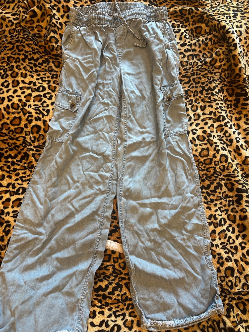 Tommy Bahama Light Blue Wide-Leg Cargo Pants